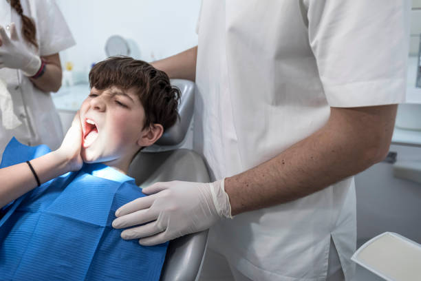 Best Emergency Wisdom Tooth Extraction in Tolono, IL